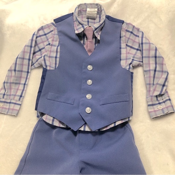 Van Heusen 2T Boys 4 Piece Formal Suit Set Vest Tie Collared Dress Shirt Pants - Picture 4 of 11